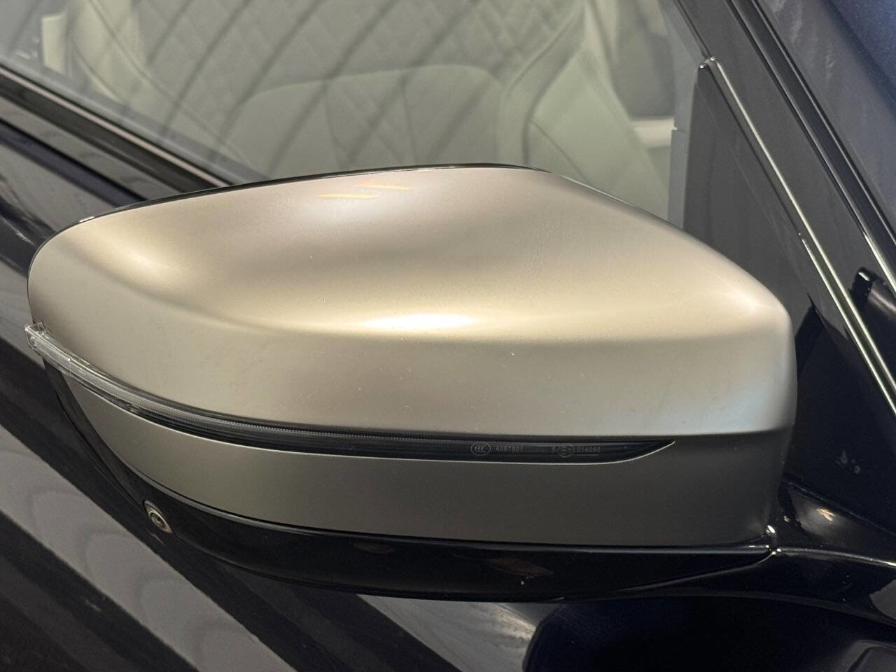 Used 2019 BMW M760i xDrive w/ Luxury Rear Seating Package image 10