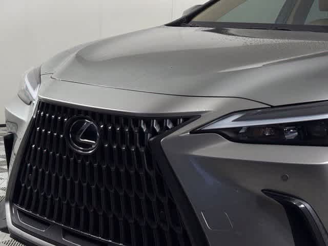 Used 2024 Lexus NX 350h AWD image 14