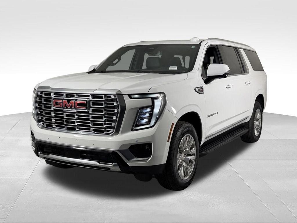 Used 2025 GMC Yukon XL Denali AWD/4WD image 4