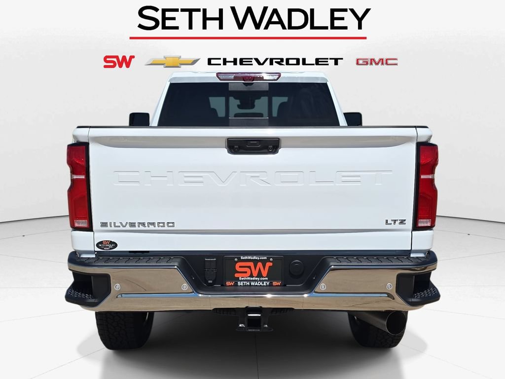 New 2026 Chevrolet Silverado 3500 LTZ w/ LTZ Premium Package AWD/4WD image 6