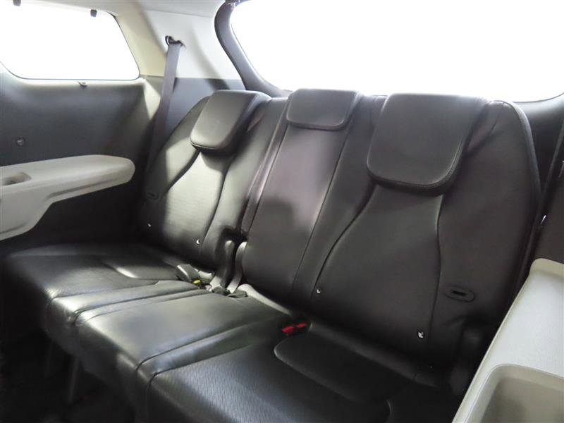 Used 2022 Kia Carnival SX Prestige image 33