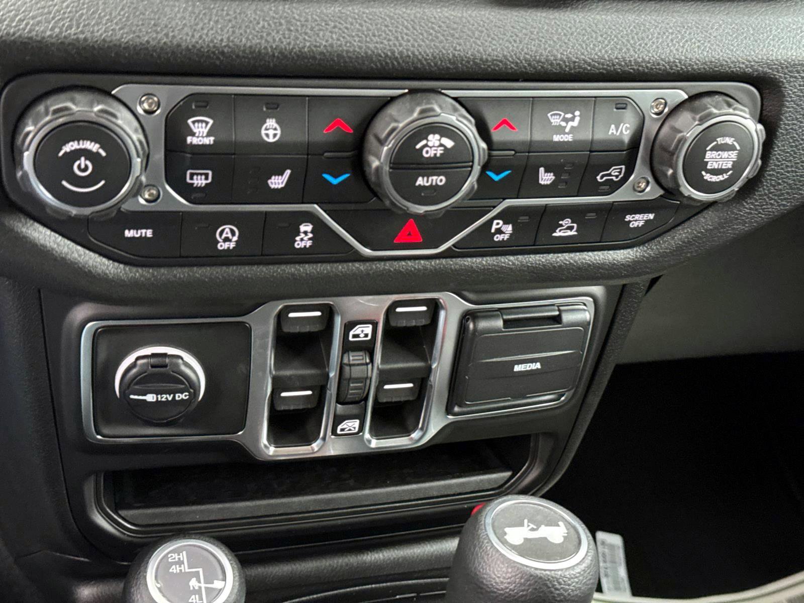 New 2026 Jeep Wrangler Unlimited Sport image 15