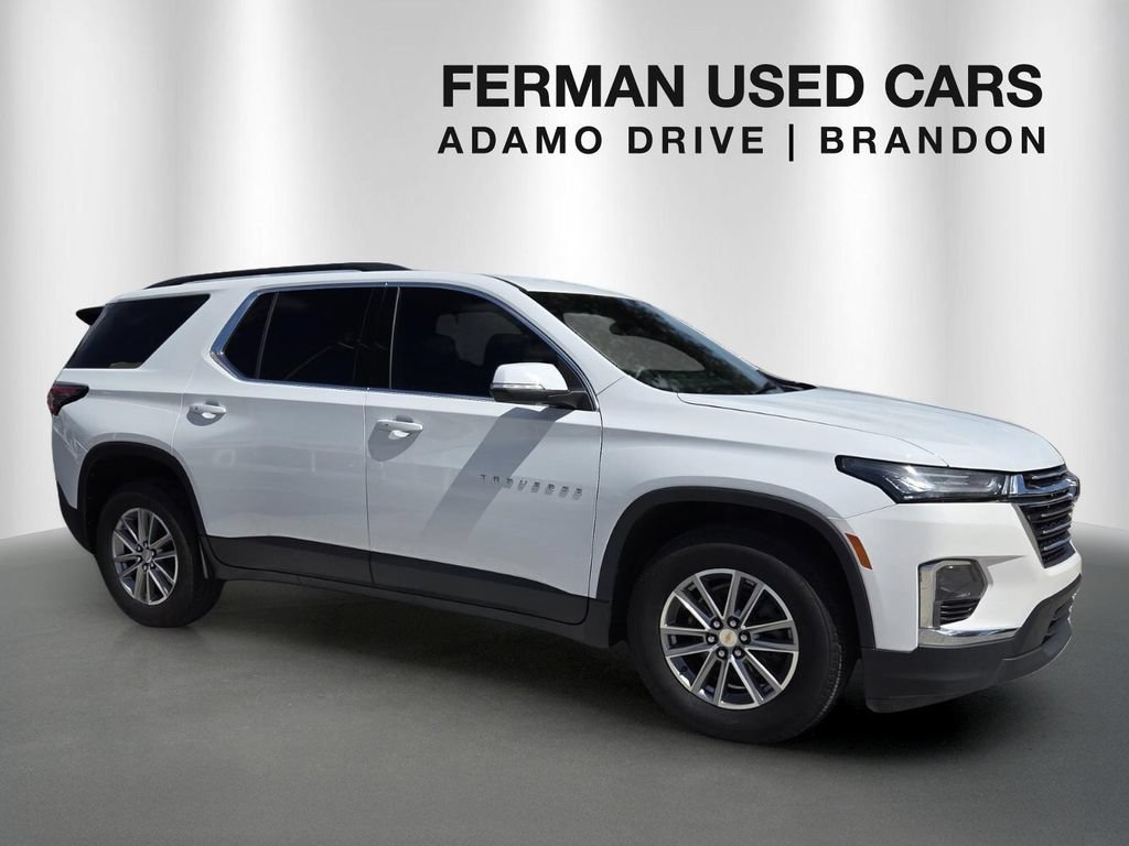 Used 2023 Chevrolet Traverse LT FWD image 1