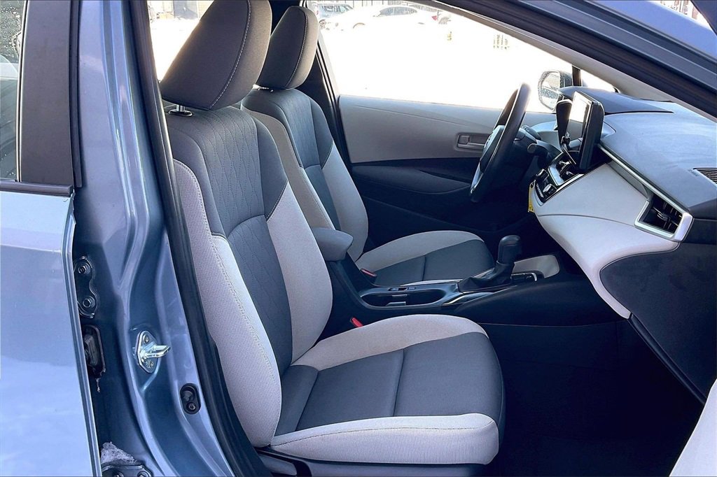 Used 2024 Toyota Corolla LE image 7