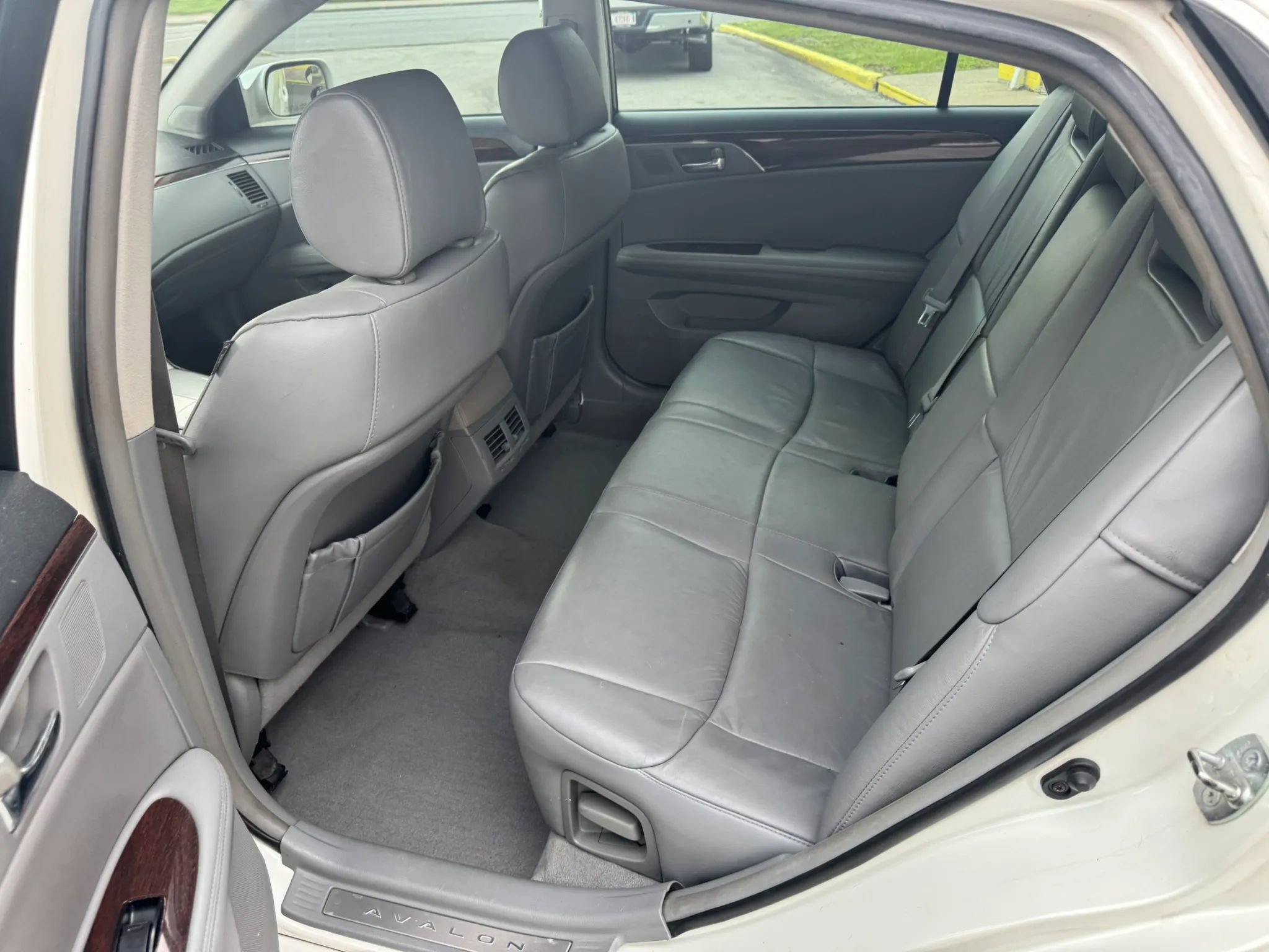 Used 2008 Toyota Avalon XL FWD image 19