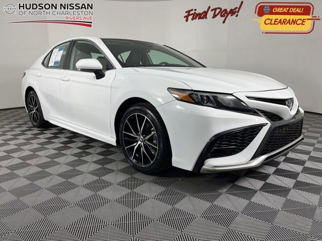 Used 2023 Toyota Camry SE