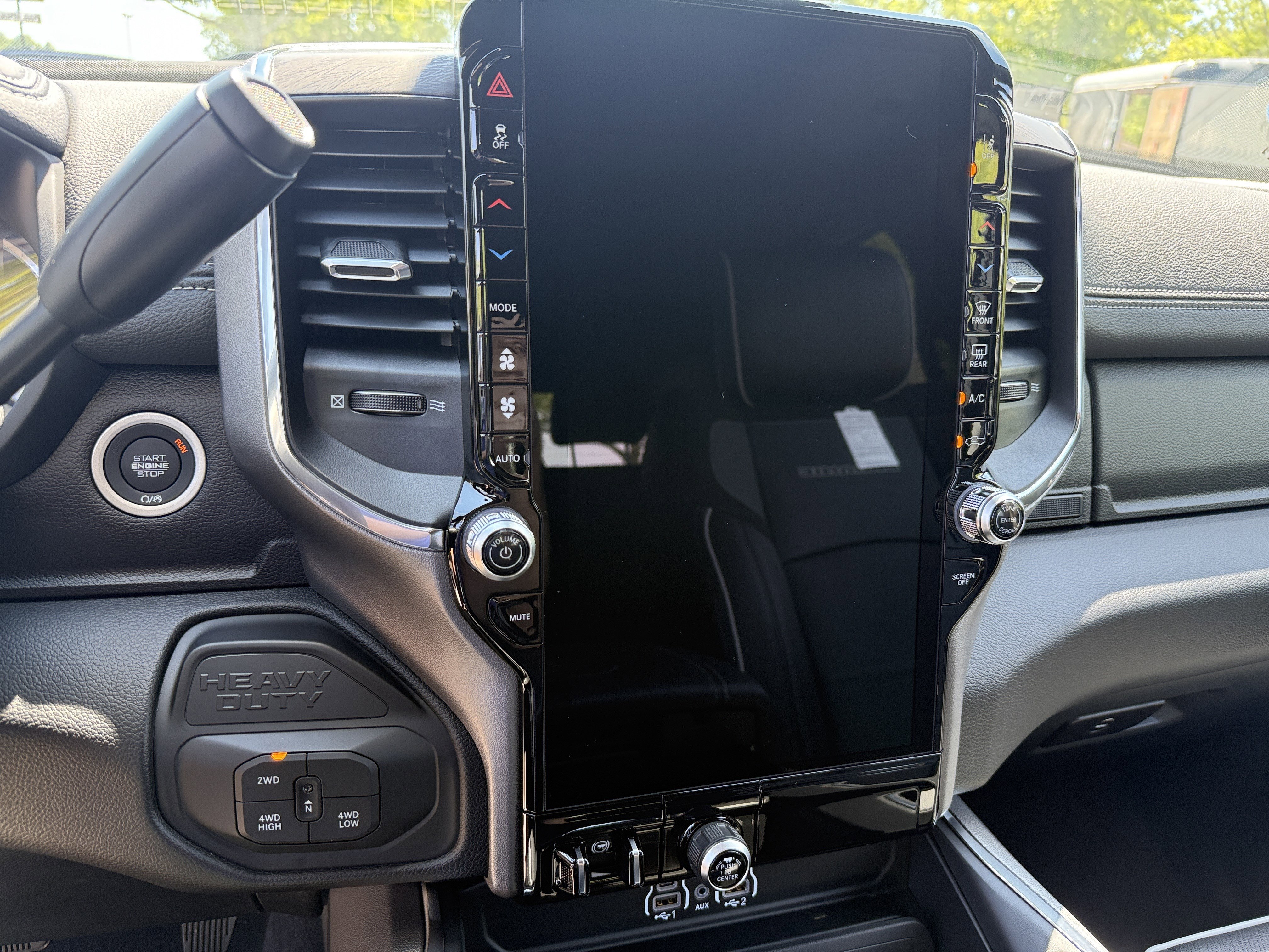 New 2026 RAM 3500 Laramie image 27