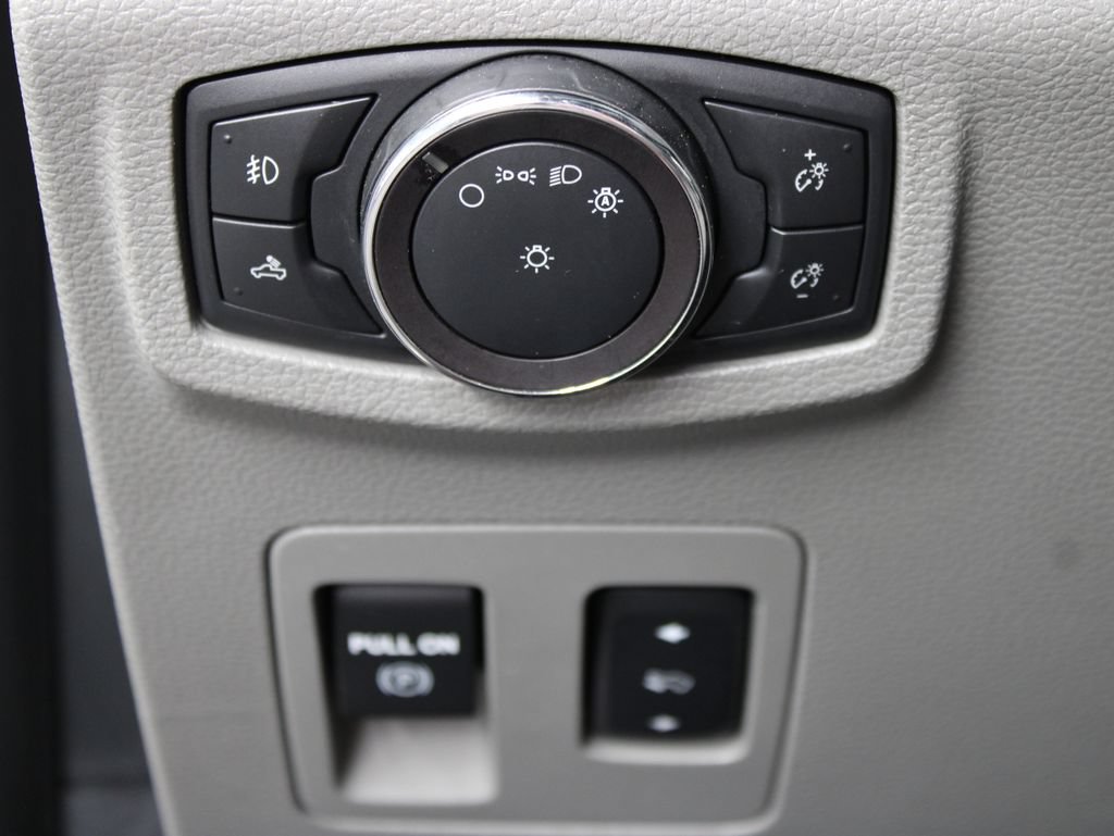 Used 2019 Ford F150 XLT w/ Equipment Group 302A Luxury AWD/4WD image 51