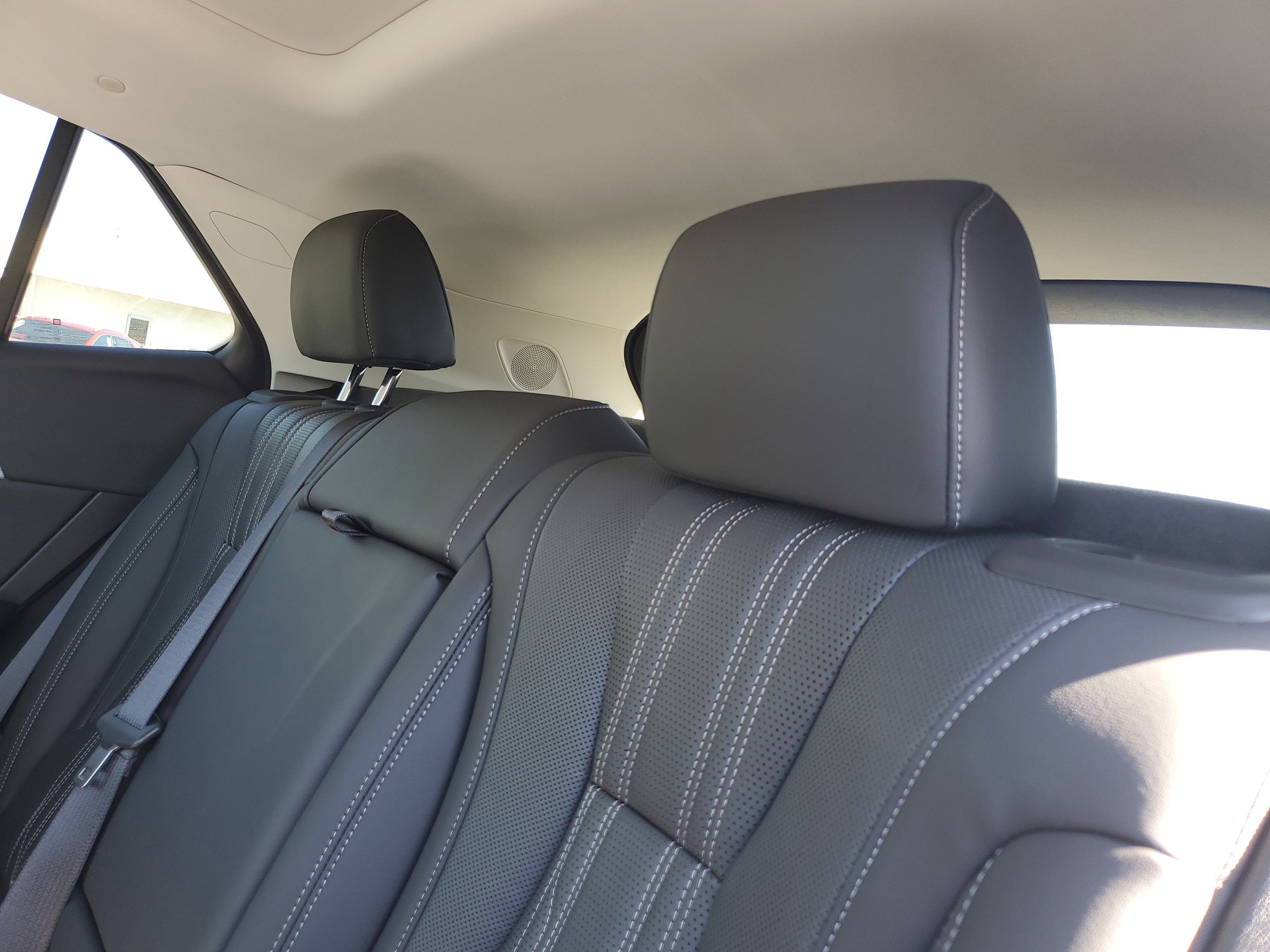 New 2025 Buick Envision Avenir image 10