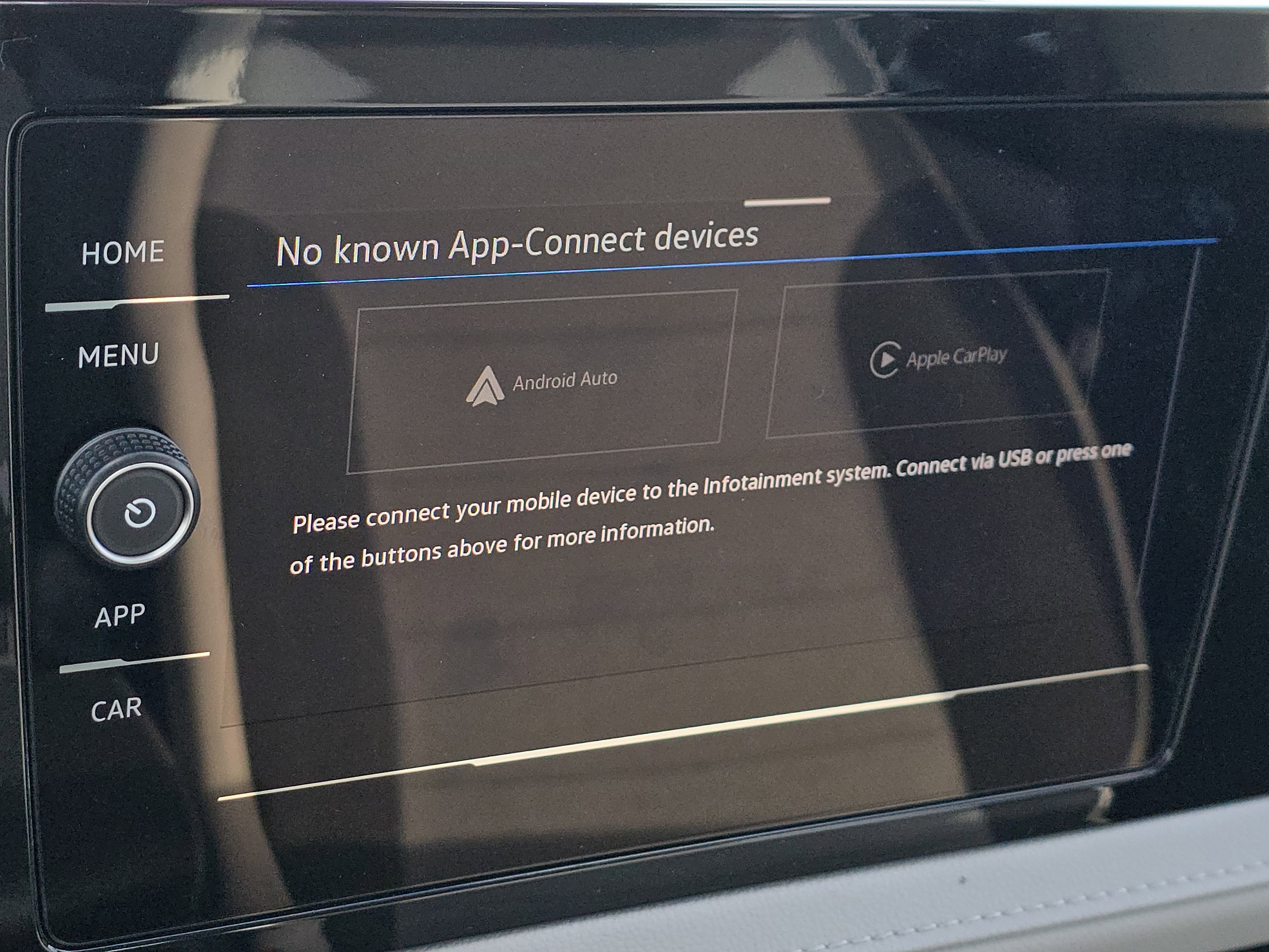 New 2026 Volkswagen Taos S image 10