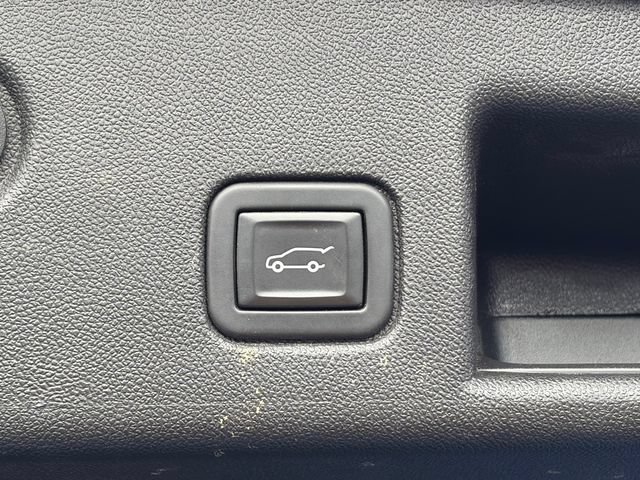 Used 2024 Chevrolet Equinox RS FWD image 9