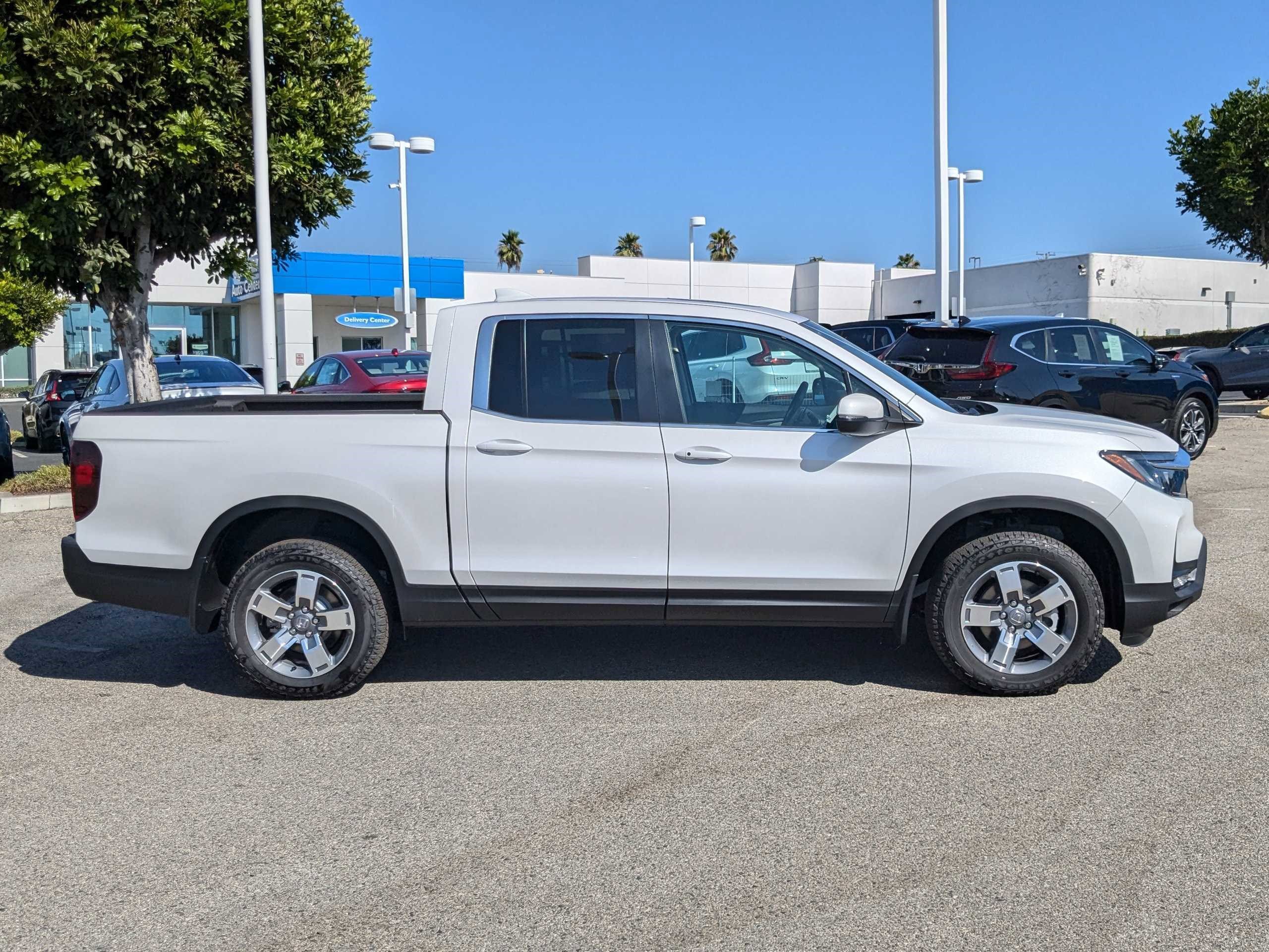New 2026 Honda Ridgeline RTL image 2