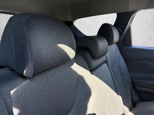 Used 2023 Hyundai Santa Fe SEL w/ Cargo Package image 18