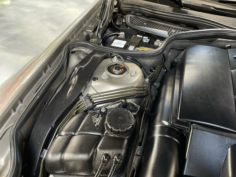 Used 2004 Mercedes-Benz SL 500 image 43