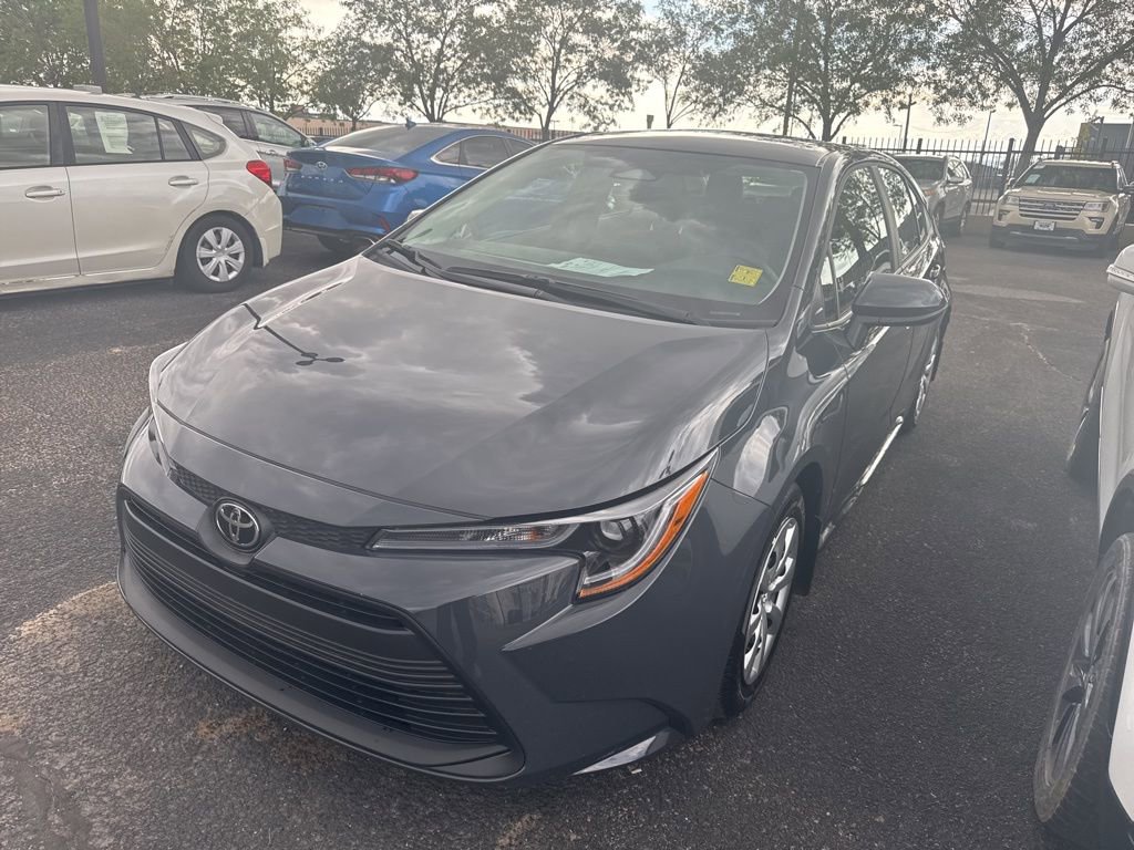Used 2025 Toyota Corolla LE