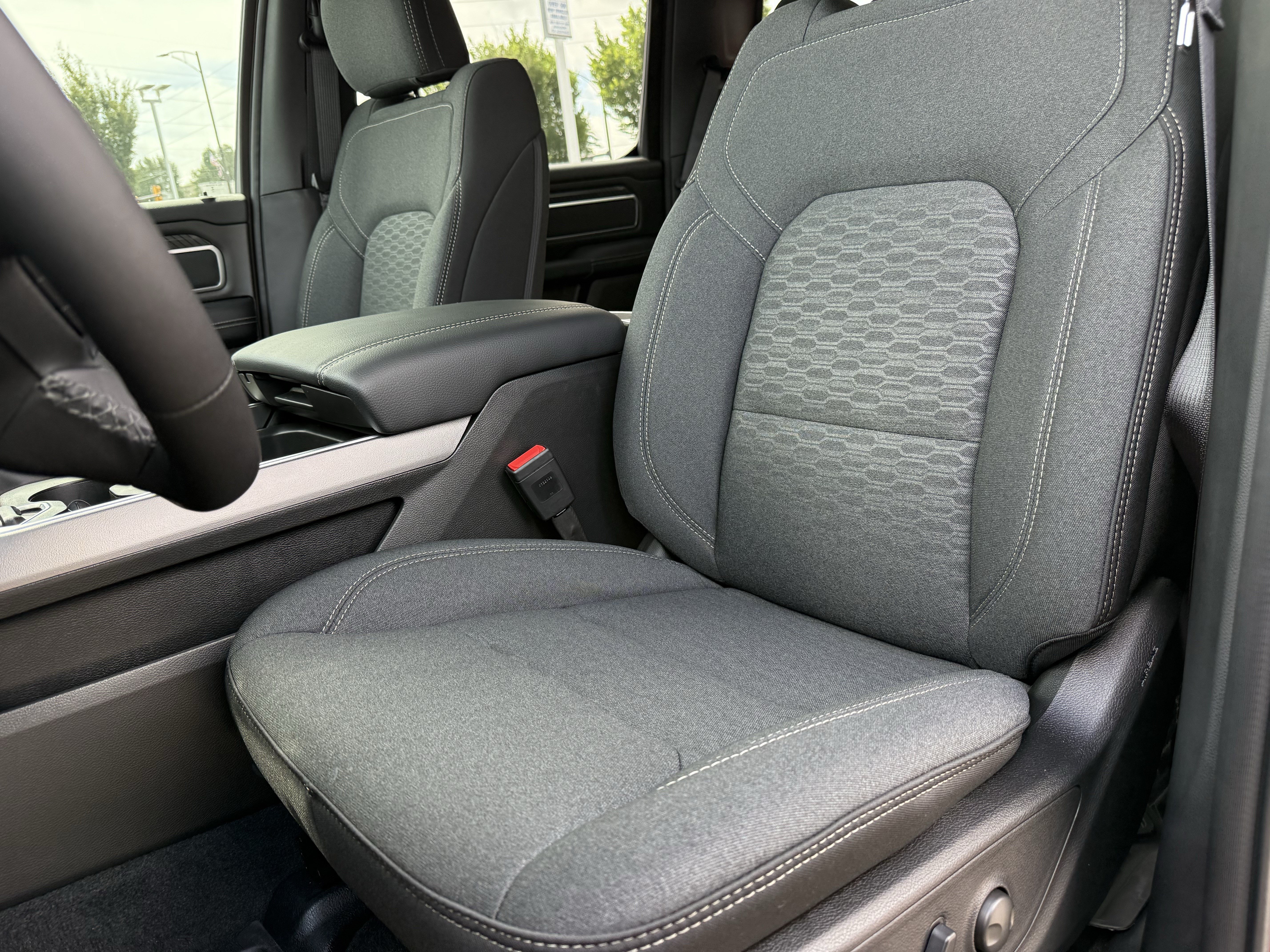 New 2026 RAM 1500 Big Horn AWD/4WD image 16