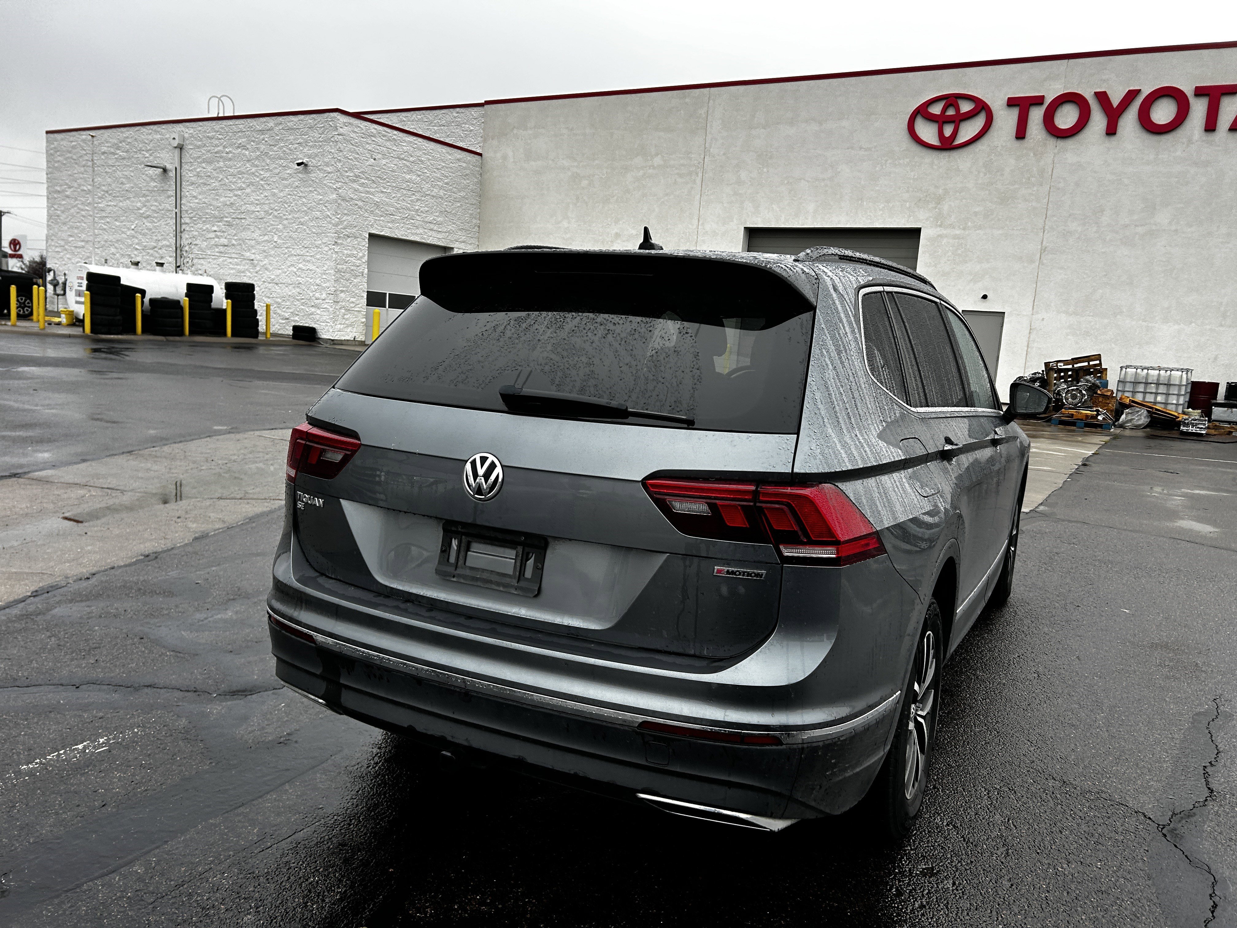Used 2020 Volkswagen Tiguan SE image 5