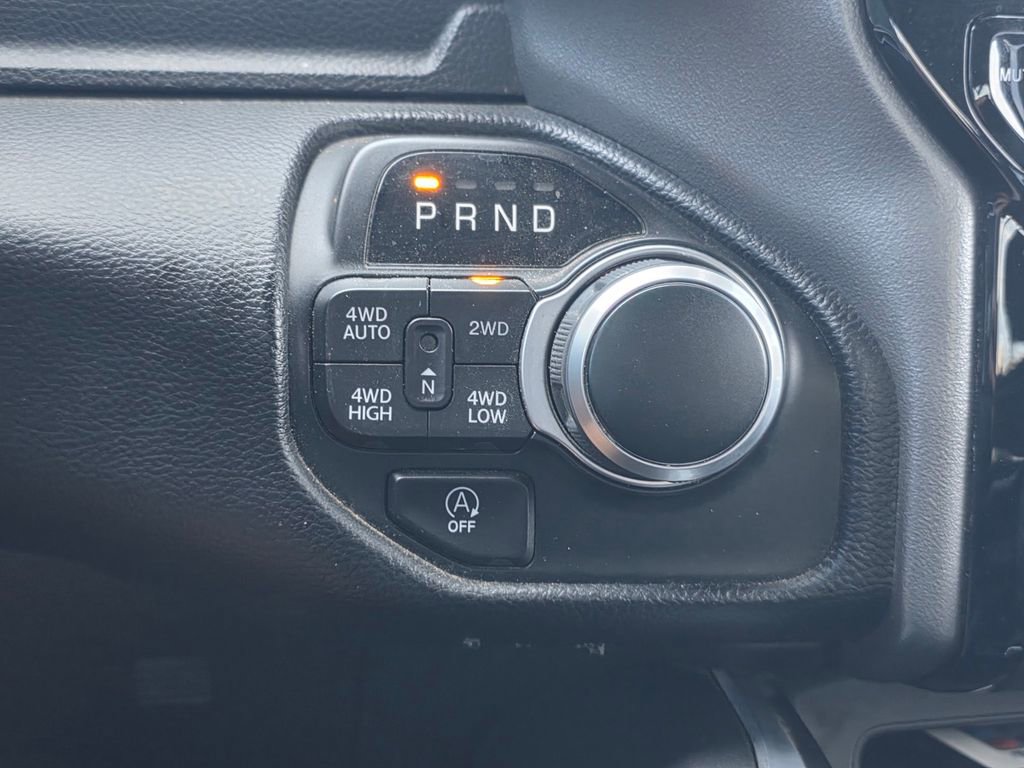 Used 2023 RAM 1500 Big Horn AWD/4WD image 31