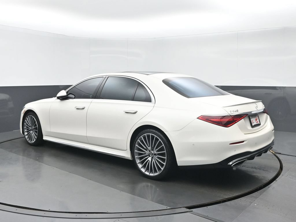Used 2022 Mercedes-Benz S 580 4MATIC Sedan image 5