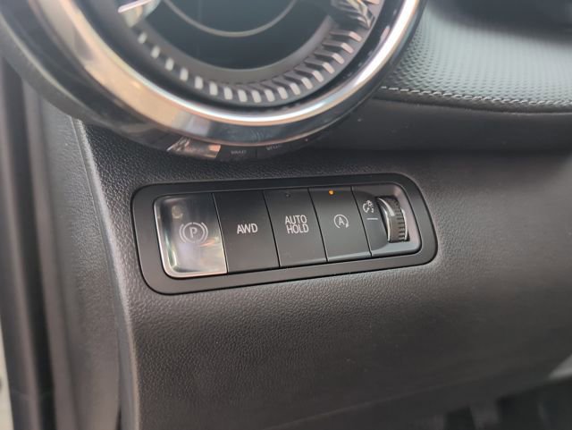 New 2026 Chevrolet Equinox LT w/ Convenience Package II image 16