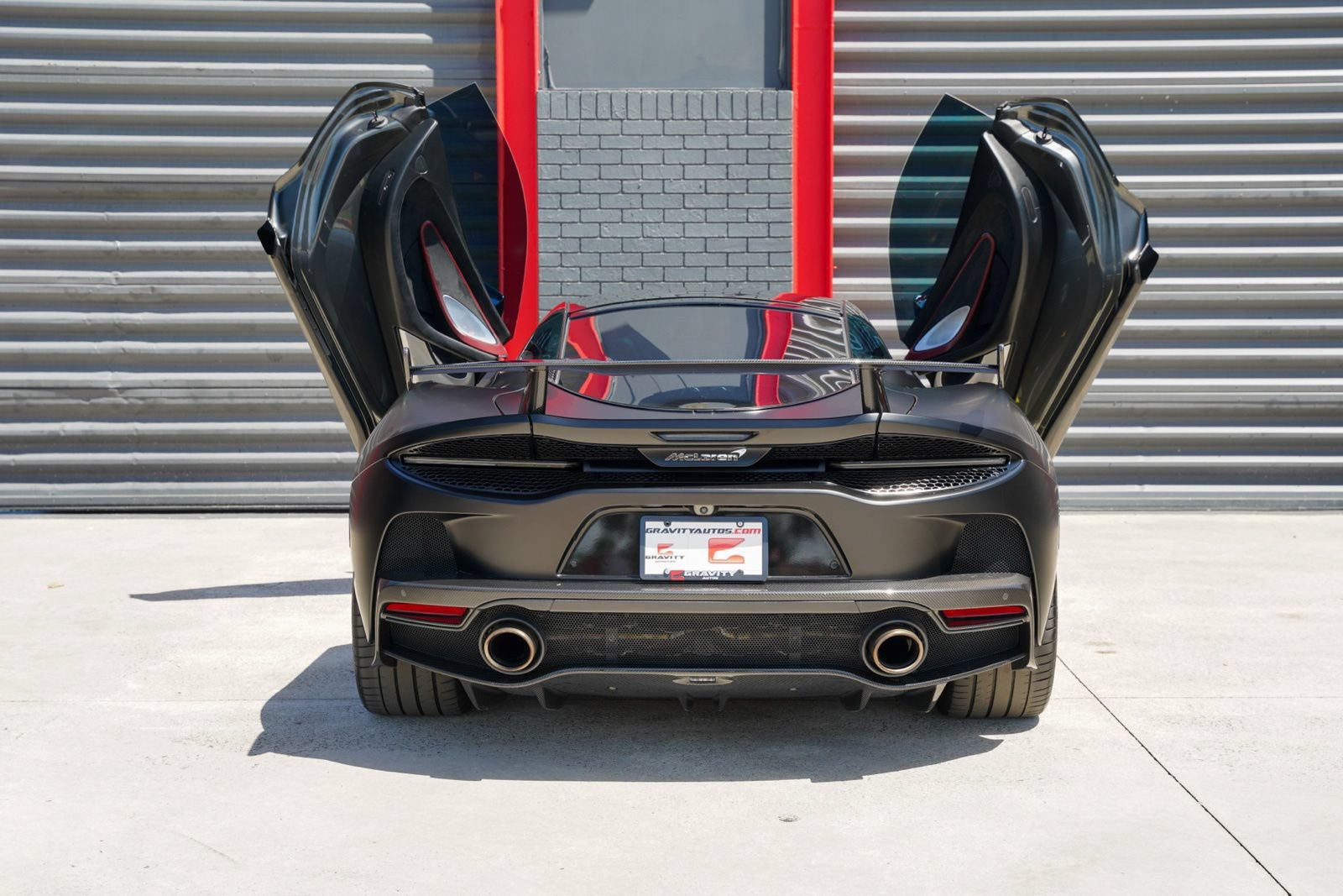 Used 2020 McLaren GT RWD image 16