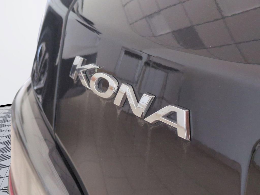 Certified 2023 Hyundai Kona SE w/ Cargo Package FWD image 25