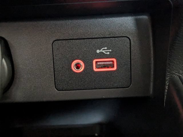 Certified 2025 Nissan Versa SV w/ Trunk Package FWD image 21