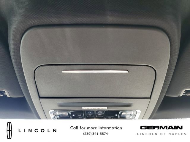 New 2025 Lincoln Navigator Reserve image 32
