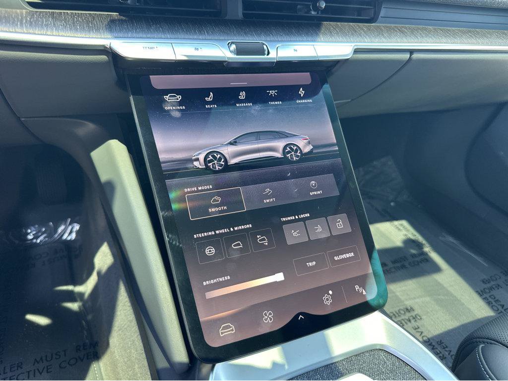 Used 2024 Lucid Air Touring AWD/4WD image 25