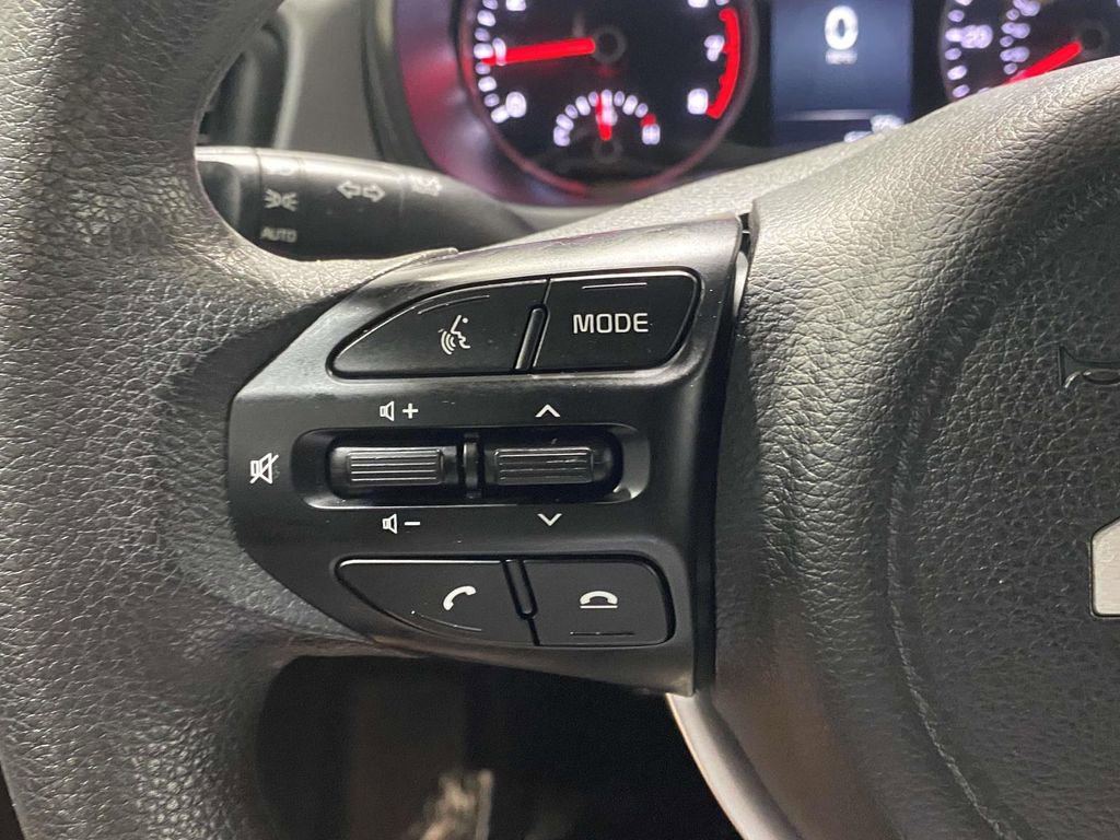 Used 2023 Kia Rio S w/ Technology Package FWD image 21