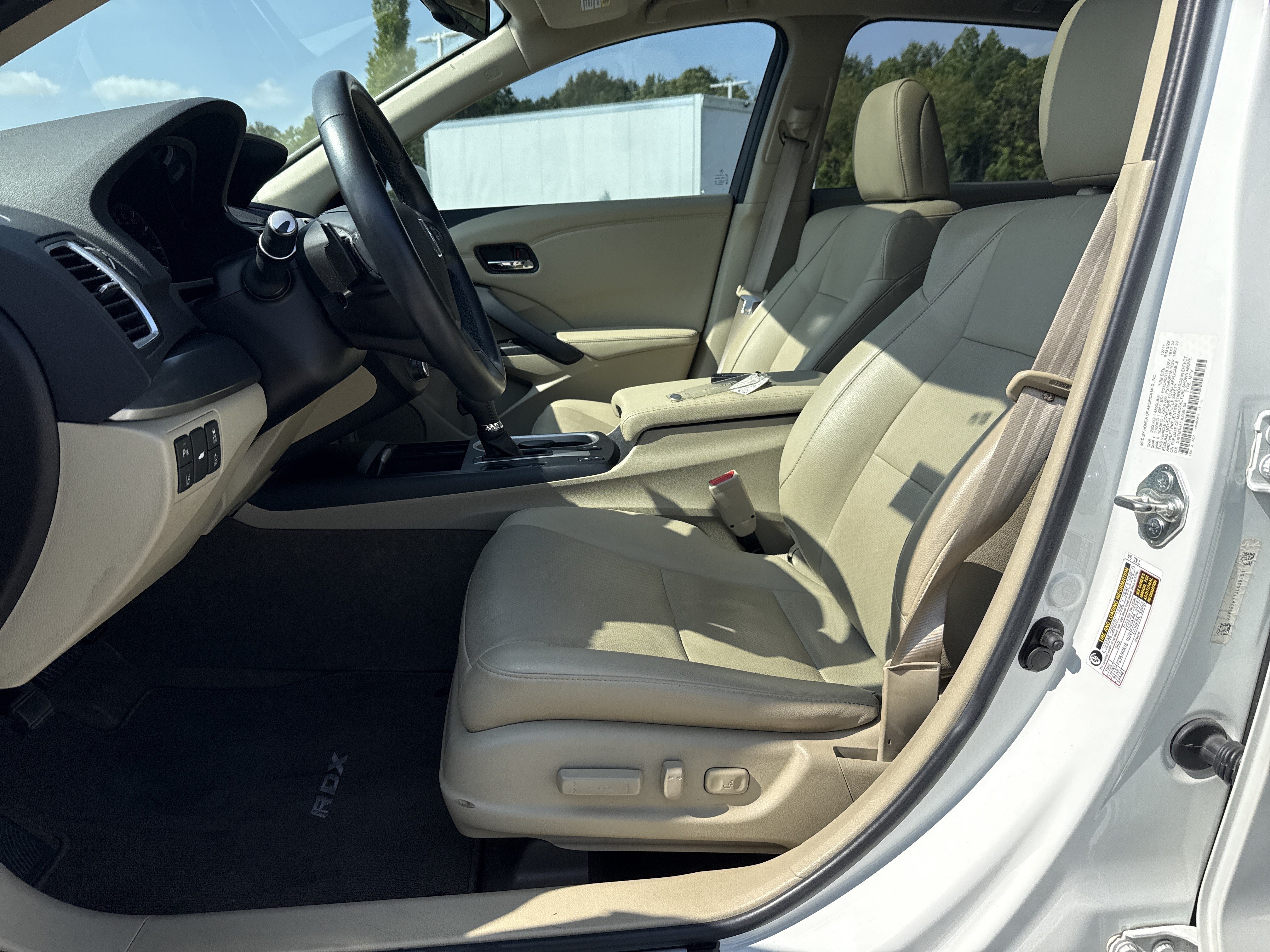Certified 2018 Acura RDX w/ Advance Package FWD image 16