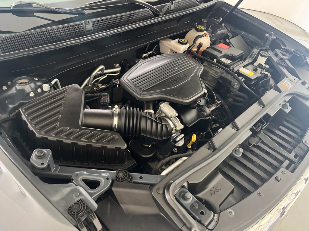 Used 2022 GMC Acadia Denali AWD/4WD image 10