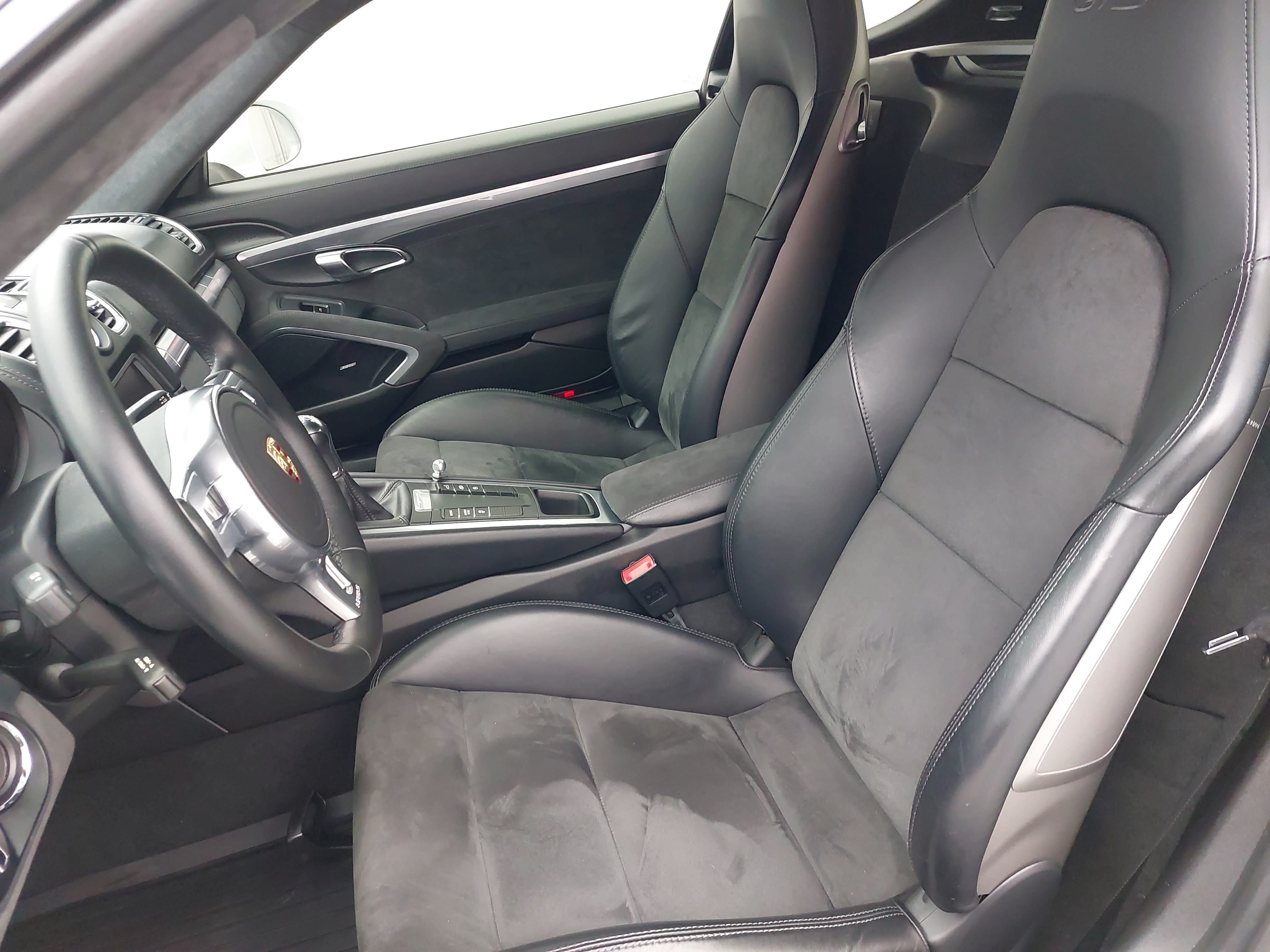 Certified 2015 Porsche Cayman GTS RWD image 13