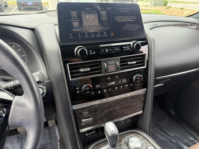Used 2023 Nissan Armada Platinum w/ Captain's Chairs Package AWD/4WD image 15