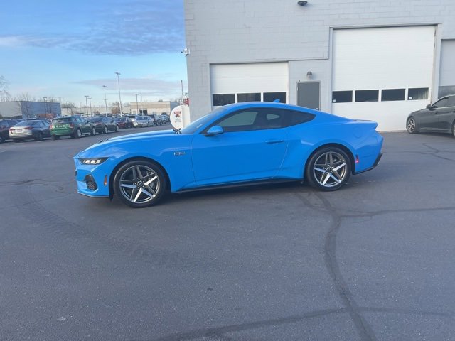 Used 2024 Ford Mustang GT Premium image 16