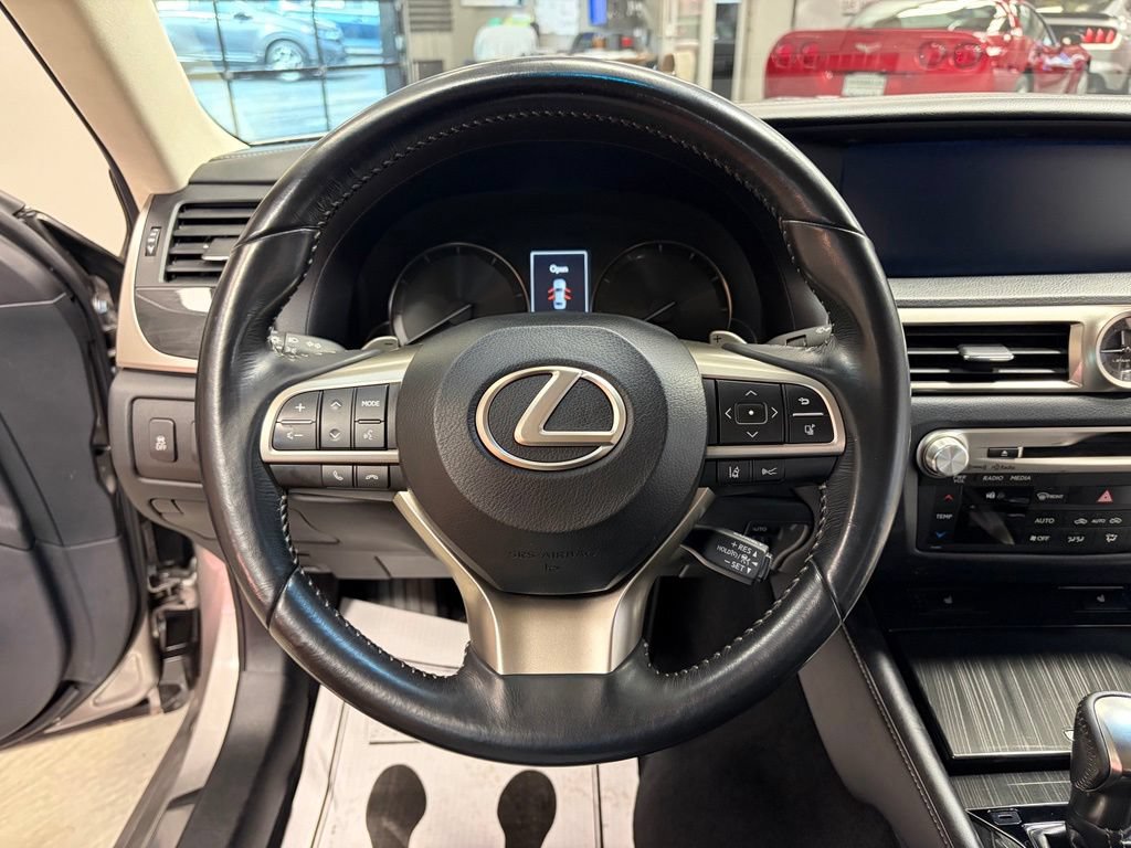 Used 2017 Lexus GS 350 AWD image 12