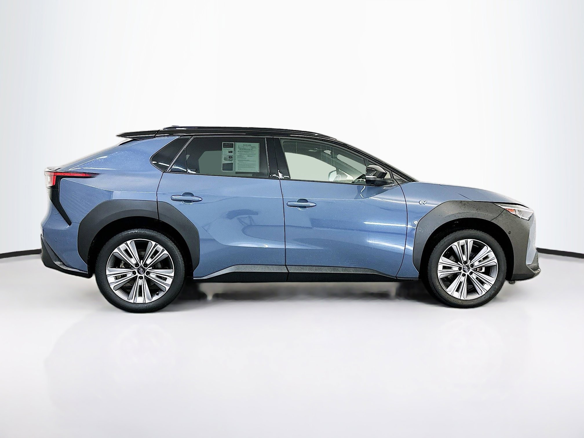 Used 2023 Subaru Solterra AWD image 10