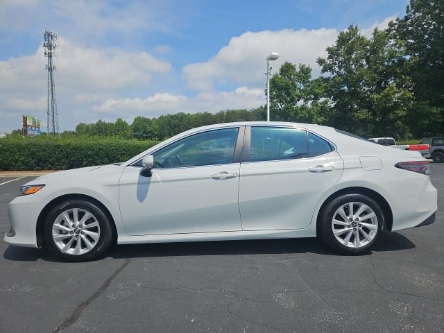 Used 2024 Toyota Camry LE FWD image 12