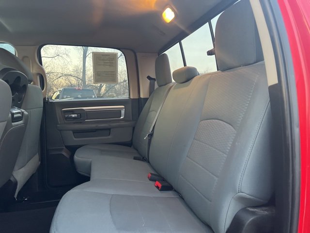 Used 2019 RAM 1500 Classic SLT image 19