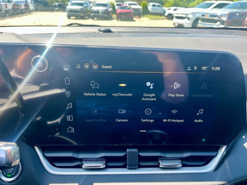 New 2026 Chevrolet Equinox LT w/ Safety and Technology Package AWD/4WD image 13