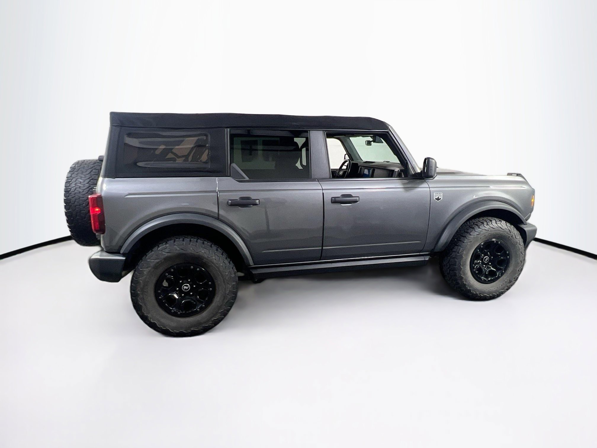 Used 2022 Ford Bronco Big Bend image 4