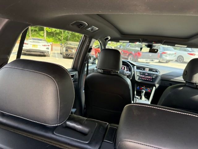 Used 2022 Volkswagen Tiguan SEL R-Line AWD/4WD image 69