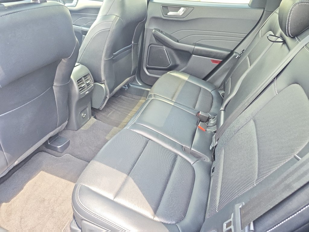Used 2021 Ford Escape SEL AWD/4WD image 18