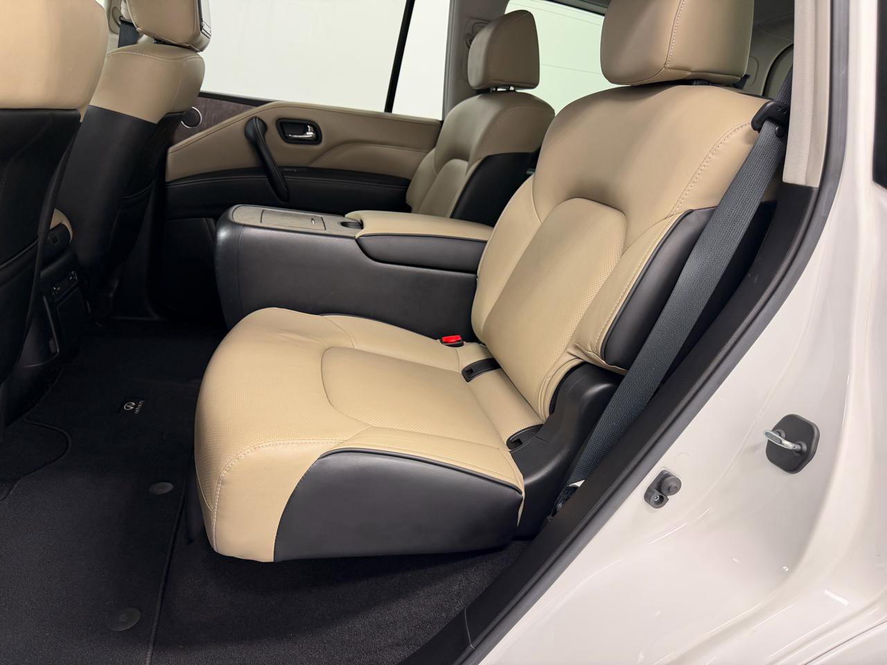 Used 2021 INFINITI QX80 Premium Select w/ Cargo Package RWD image 8