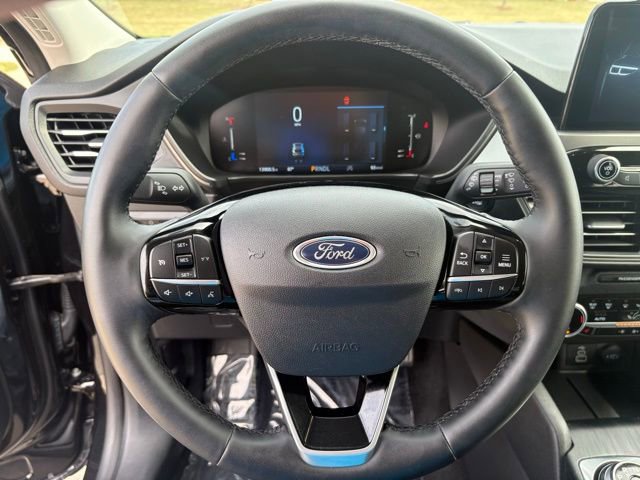 Certified 2024 Ford Escape Active AWD/4WD image 12