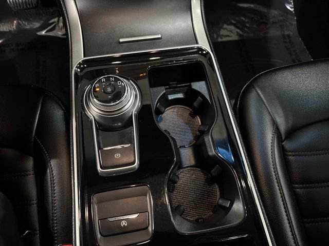 Used 2019 Ford Edge SEL w/ Equipment Group 201A FWD image 19