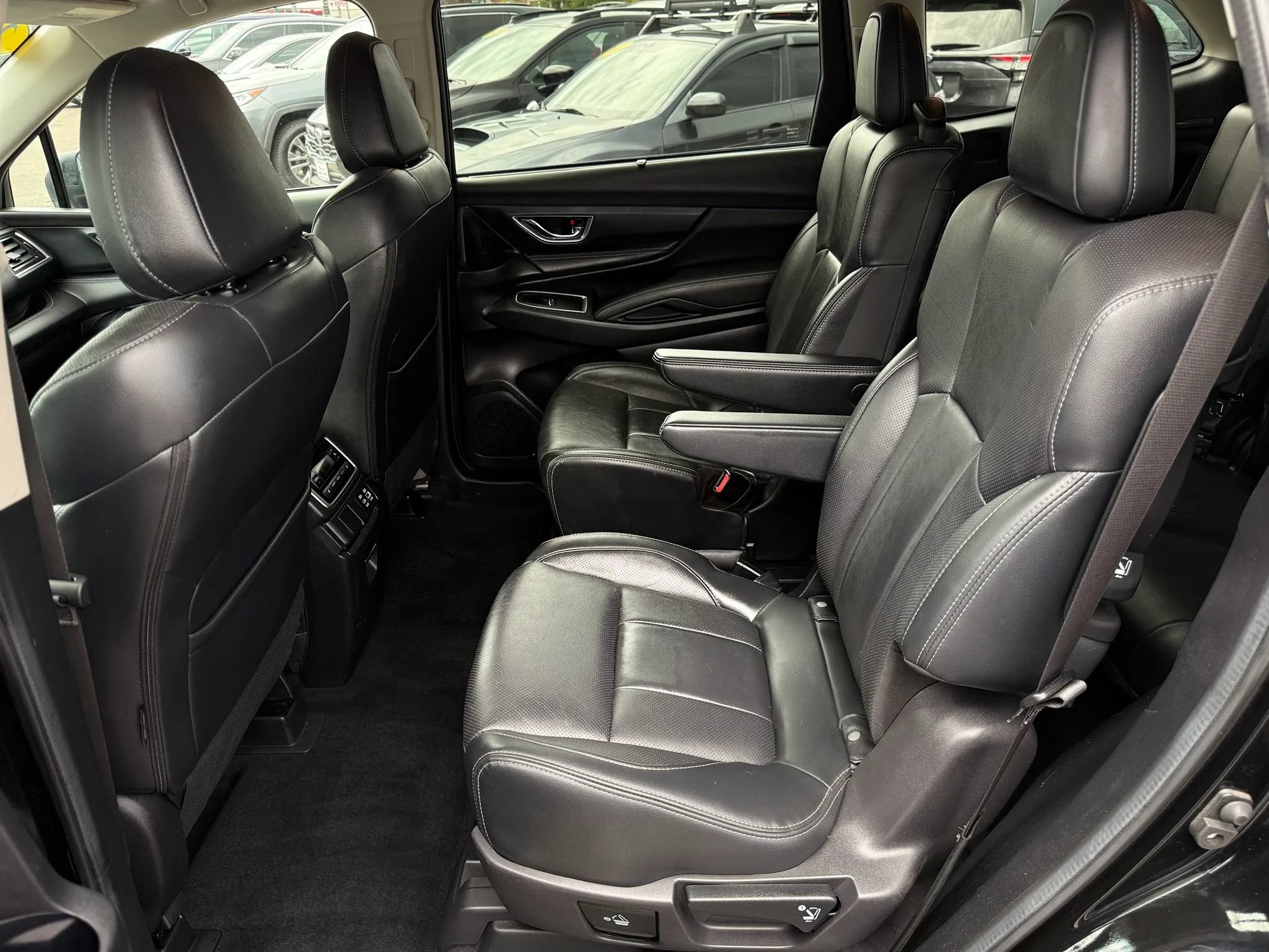 Used 2023 Subaru Ascent Limited AWD/4WD image 15