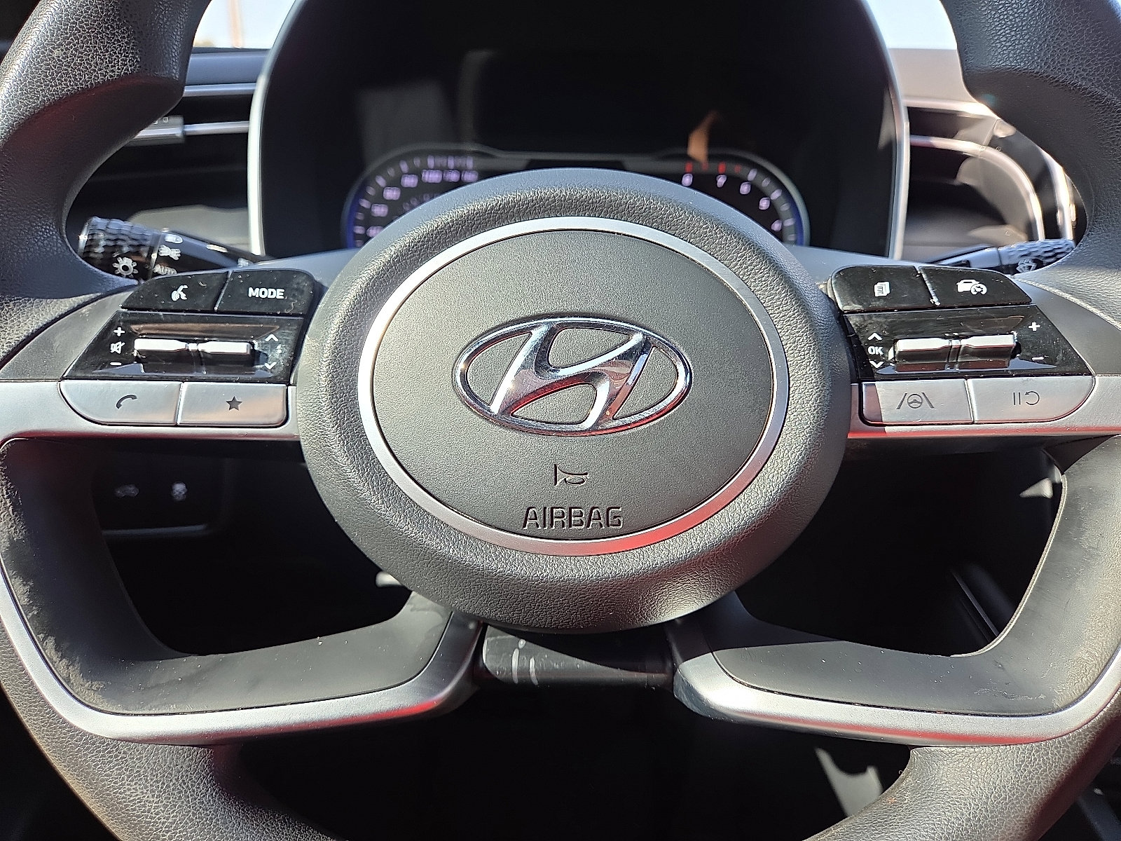 Used 2024 Hyundai Santa Cruz SEL image 16