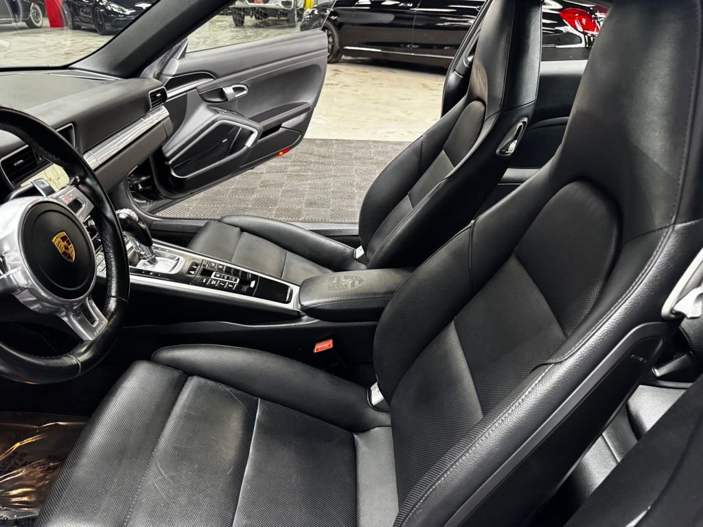 Used 2016 Porsche 911 Carrera S RWD image 32