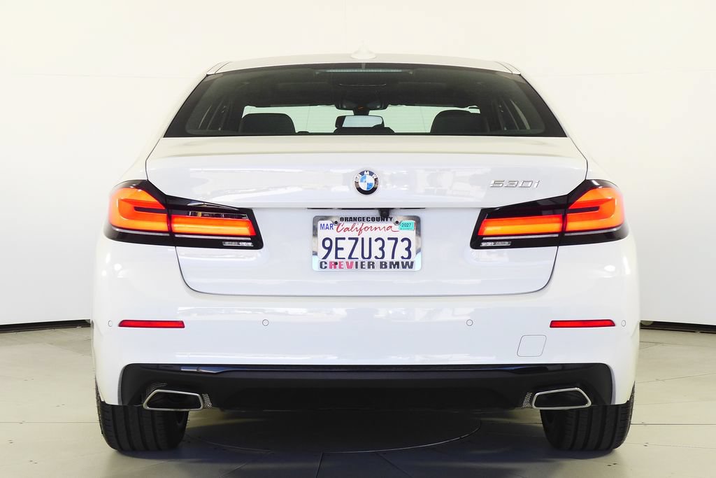 Used 2023 BMW 530i w/ Convenience Package RWD image 8